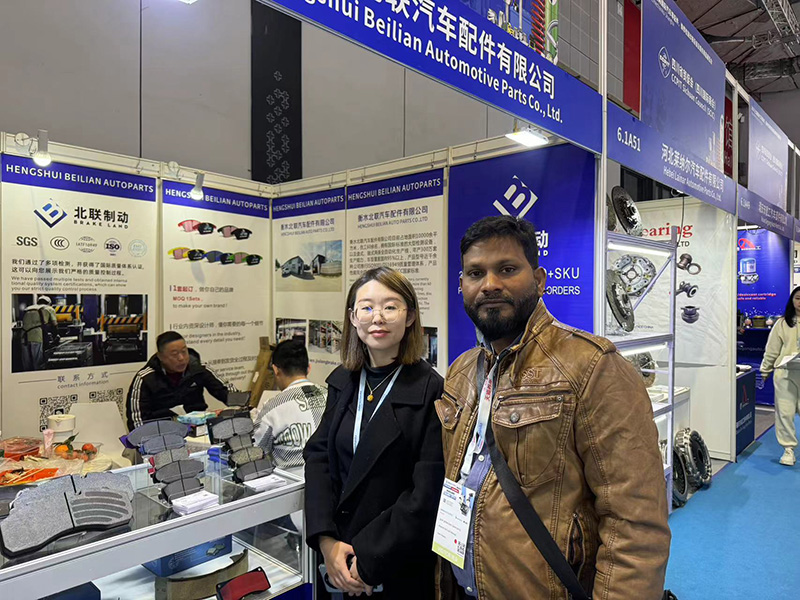 We participated in the Shanghai Automechanika exhibition on November 29, 2023-1